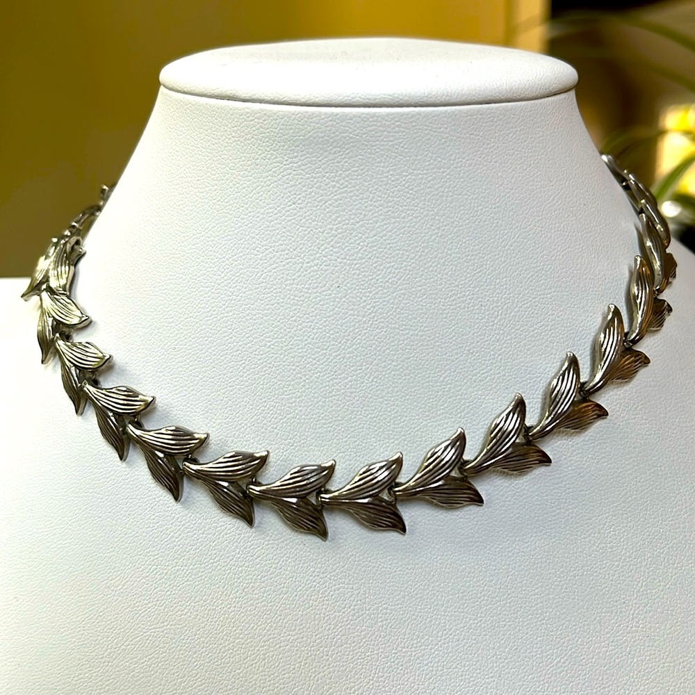 Vintage Jaycraft Mermaid Tail Pattern Choker Silver tone Necklace 1940s signed